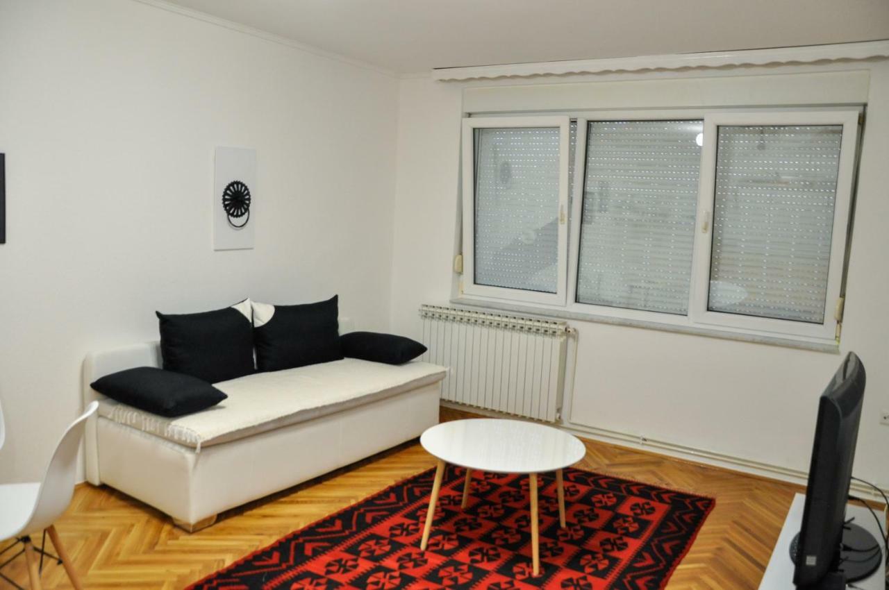 Zvekir - Old Town Apartment Sarajevo Luaran gambar