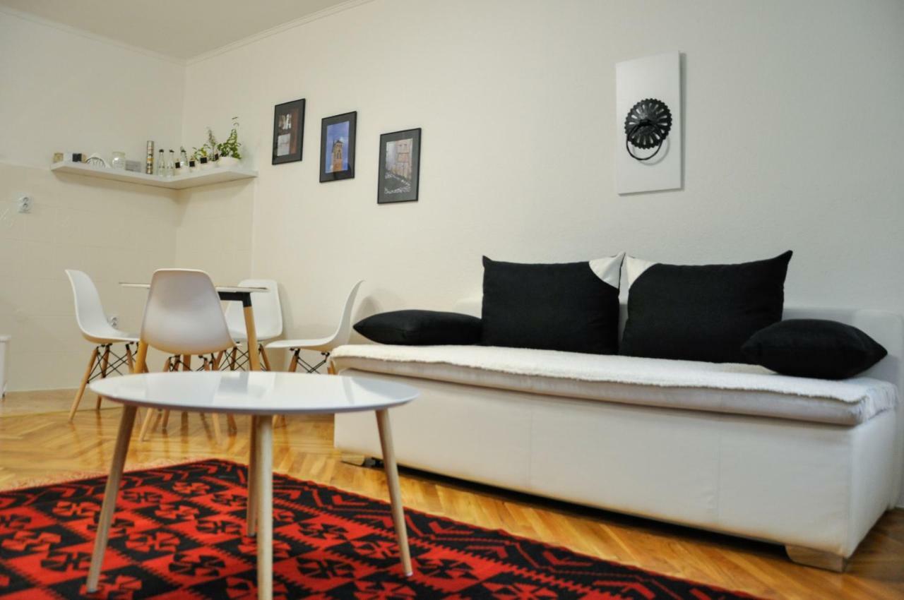 Zvekir - Old Town Apartment Sarajevo Luaran gambar