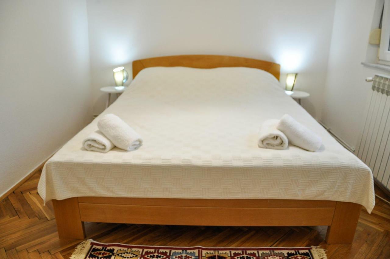 Zvekir - Old Town Apartment Sarajevo Luaran gambar